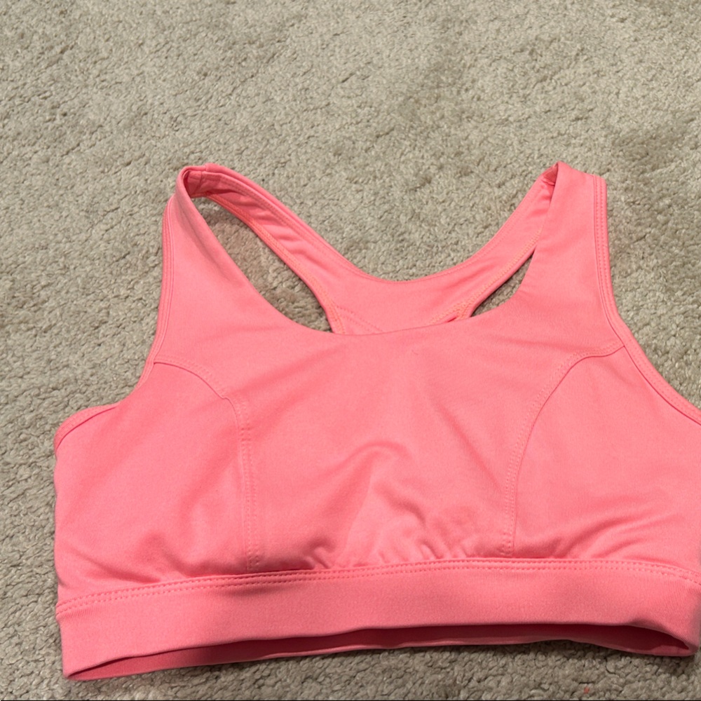 NWOT Girls Sports Bra (S)